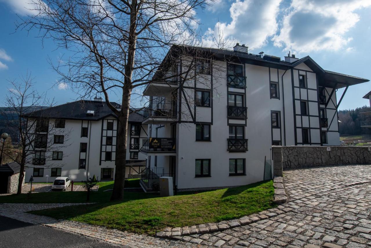 Apartamenty Amira W Kompleksie Apartamenty Piano Świeradów-Zdrój Eksteriør billede